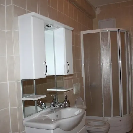 Casa de hóspedes Tt Guest 3*
